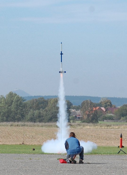 Psouk 08,4xEstes D - start